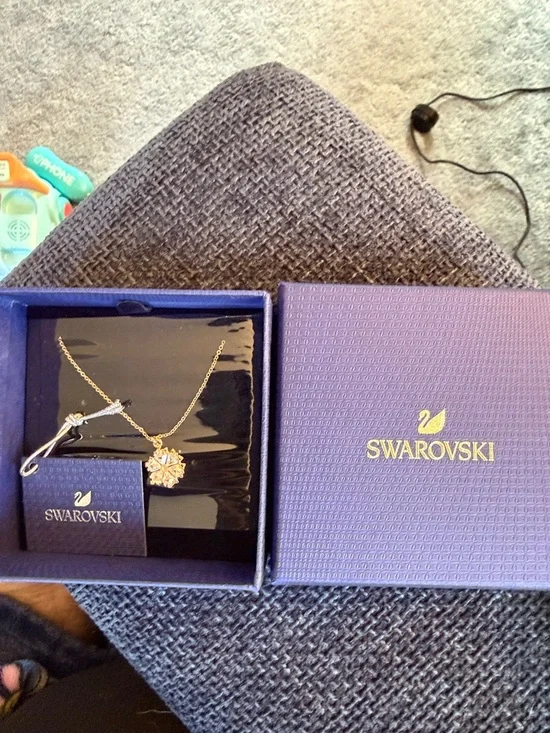 Swarovski Magic necklace, white, pink gold plated - NWT - Picture 5 of 6